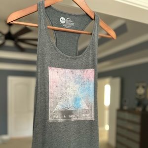 Roxy Women’s Small Graphic Tank top Gray